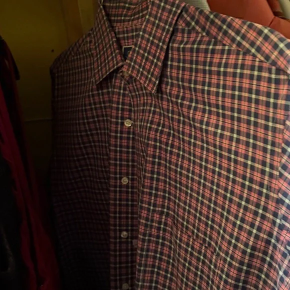 Tom James custom tailored dress shirts - Picture 10 of 15